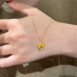 ����õ�廨��Ů�p���LС�����µ��������i��朲���ͬ��һ�����l