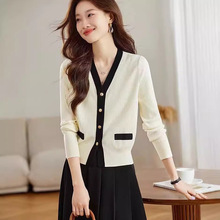 ��ʽ���|����С���Lײɫᘿ��_��Ů2024�����¿�����L��ë������