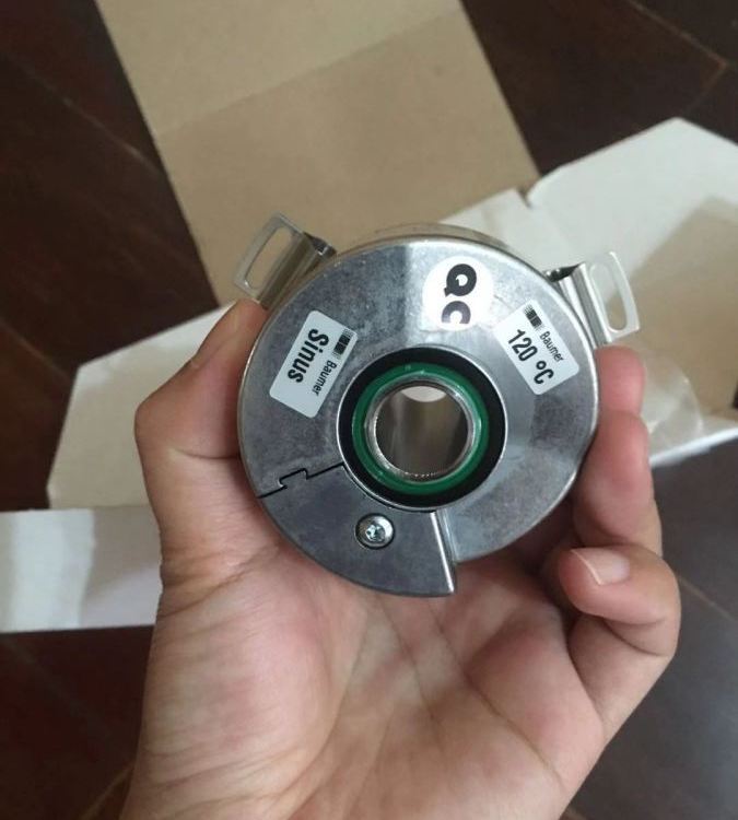 瑞士Baumer编码器ITD22H01 02048 M NI S21SG8 F 14 IP54 020增量