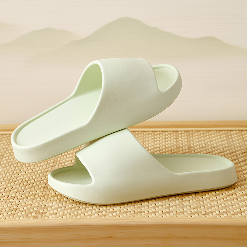 Jingchen Shoes の新しい女性用スリッパ、夏の家庭用、シンプルなバスルーム入浴用、男性用滑り止めカップル屋内サンダル|undefined