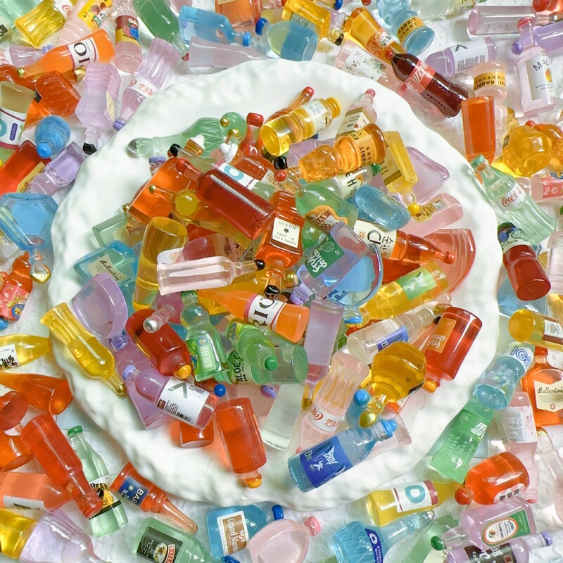 Mini Beverage Bottle Miniature Wine Bottle Resin Accessories DIY Food Toy Convenience Store Color Material Night Light Accessories