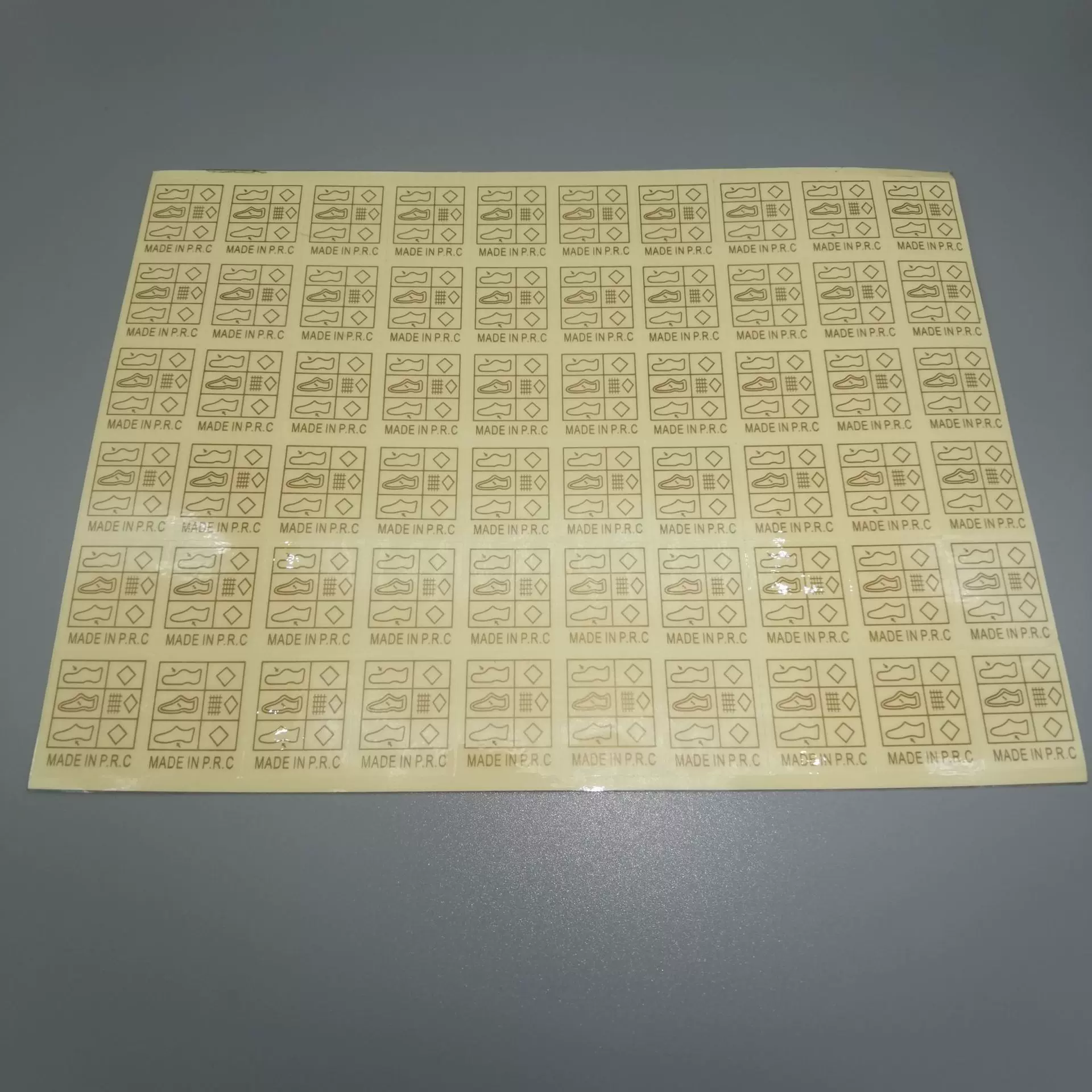 热销透明PET间隔胶彩色烫金标签定制防伪订做标贴不粘胶不干胶