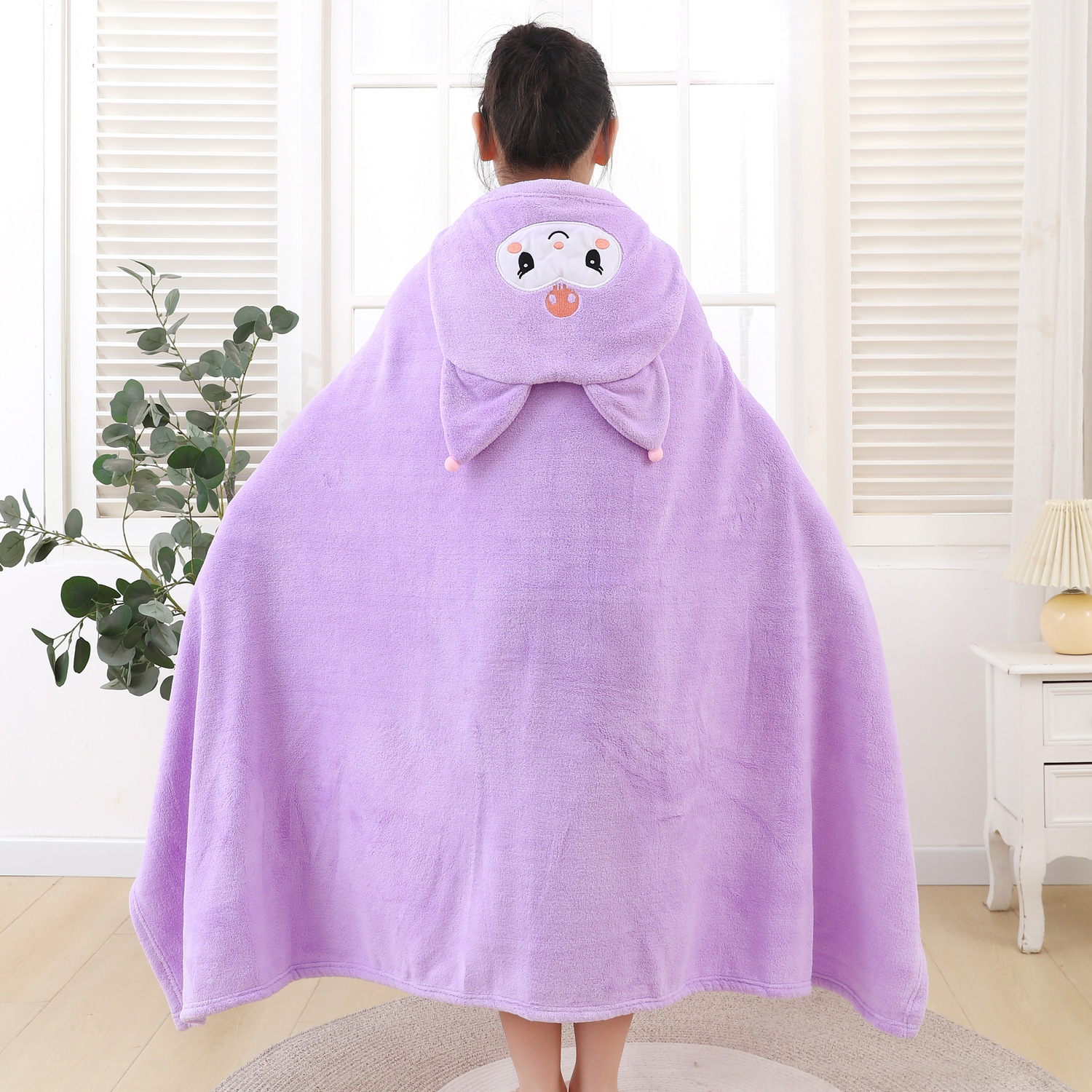 Toalla de baño para niños de dibujos animados capa para adultos con capucha para hombres y mujeres, los niños grandes pueden usar una bata de baño de secado rápido que absorbe agua, baño con capucha