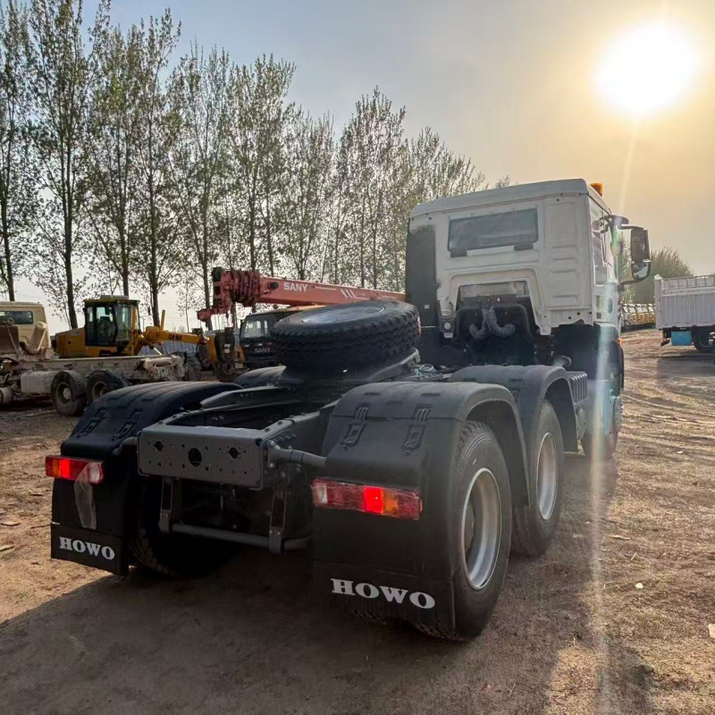 Howo Container Transport Tractor Head, Heavy-Duty Tractor Head, Howo Howo Tractor Unit, Semi-Trailer Tractor Head