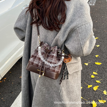 ����Ů�߼��аٴ�б��ˮͰ�μ��2025�����¿��y����ͨ��Ů��