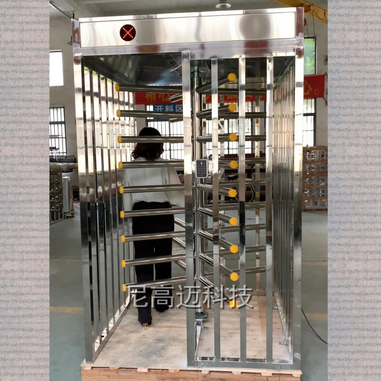 景区出入口单向全高旋转闸小区游乐场智能门禁防尾随双向通行转闸
