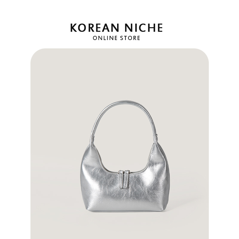 Korean niche design glossy high-end texture single shoulder underarm bag, summer fashion simple casual hand-held_voghion.com