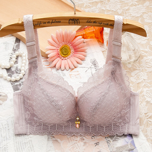 Women's Spring and Summer Soft Innerwear, Small Cup Push-up Bra, Thick New Style, No Underwire, Sexy T-shirt Bra with Underwire Support