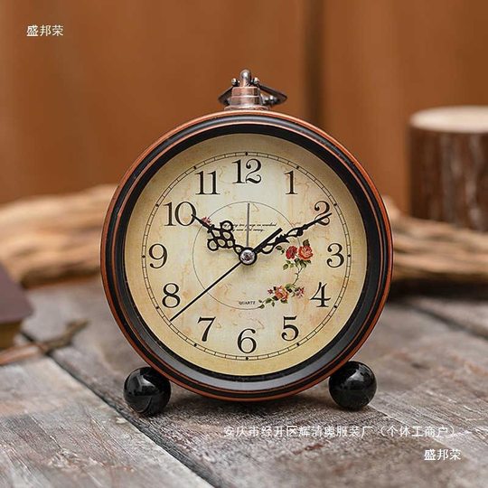 Children's Mute Clock Metal Carto Electronic Large Simple Digital Retro Small Alarm Clock for Students