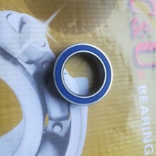 �˱�C&U�����յ�ѹ������� DA304718  DA304720  DA304722-2RSL