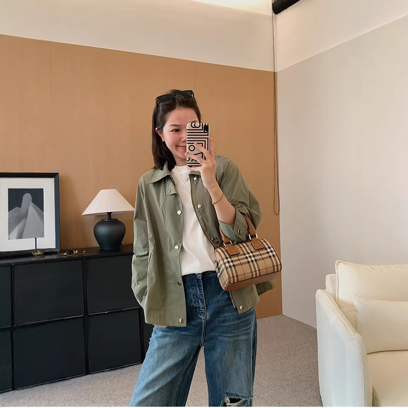 Barnegri Jacket! Anti-Wrinkle Pure Cotton Plaid Lining Top Early Spring Loose Lapel Jacket for Women 26