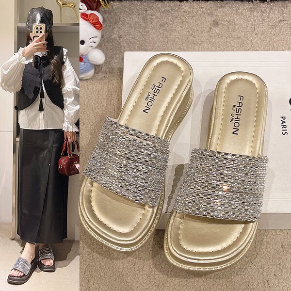 Fashionable sandals with rhinestones with a strap platform wedge…
