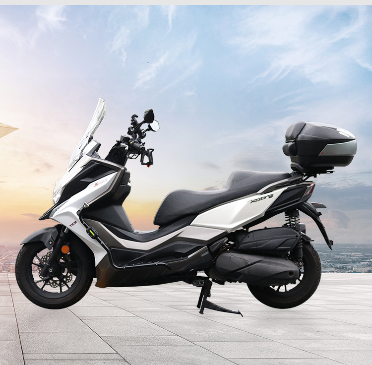 Suitable for Guangyang S250/S350 Motorcycle Crash Guard, Anti-Fall Stainless Steel Front Bumper, Footrest, Spotlight Bracket Modification