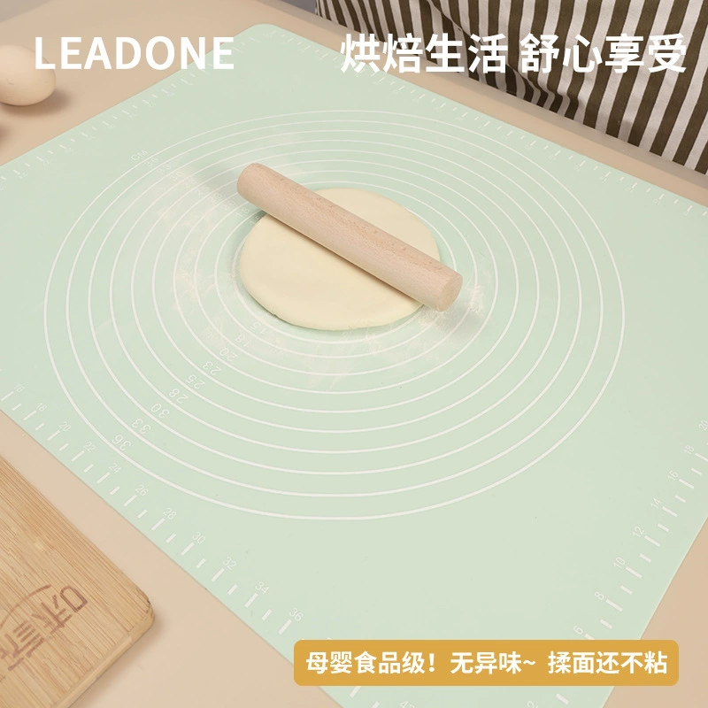 Kneading mat, non-slip food silicone, big light panel