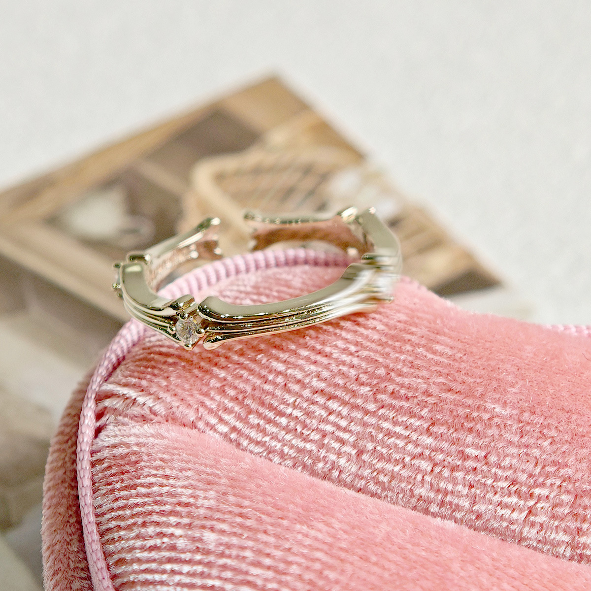 Jz0066 stripes inlaid with zirconium