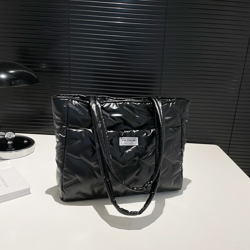 Bolsa de algodón de gran capacidad para mujeres 2024 nuevo otoño y invierno versátil bolsa de compras de hombro de clase ocio bolsa de viaje