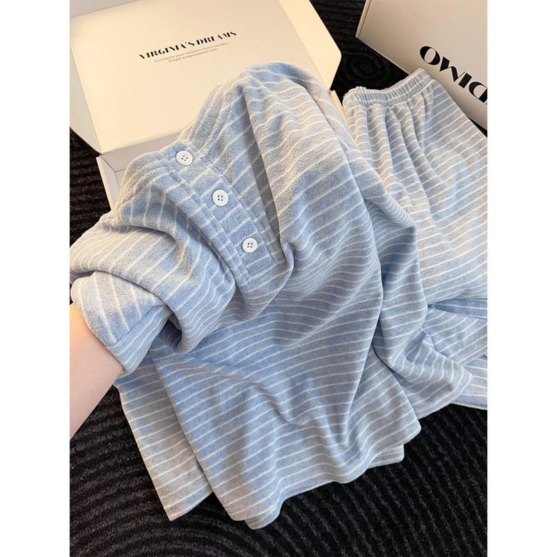 Korean Style Casual Stripesd Brushed Velvet Pajamas for Women 2025 Autumn and Winter New Warm and Skin-Friendly Long-Sleeved Home Wear Set