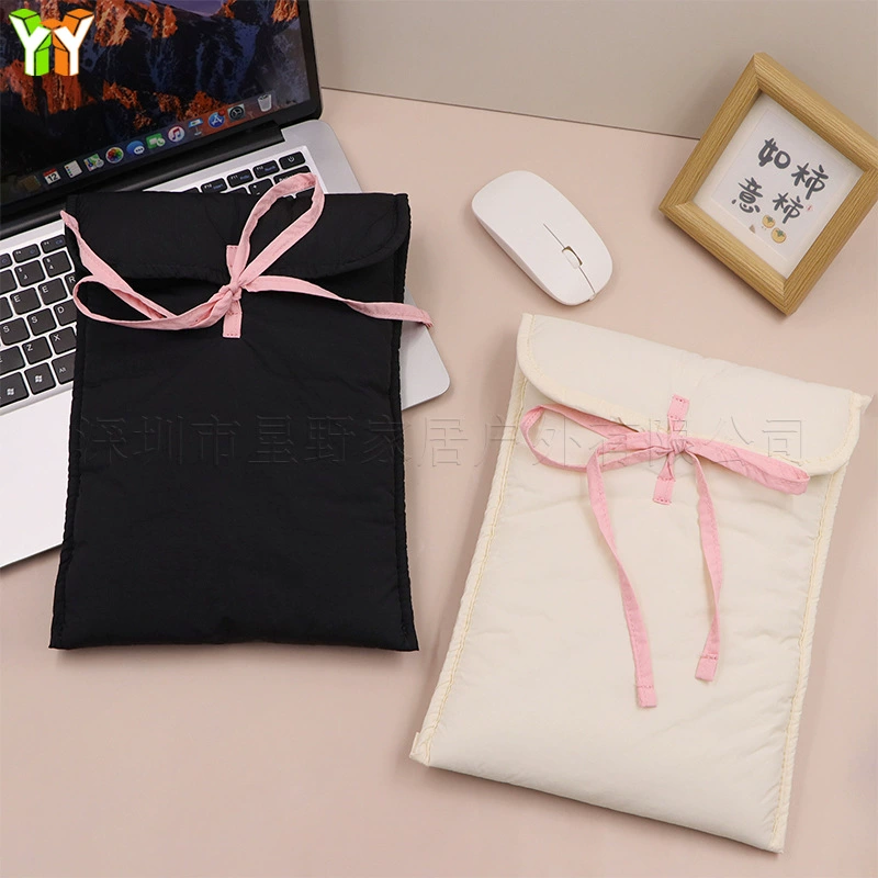 Tablet laptop with bow, quilted organizer bag, (Physicals)