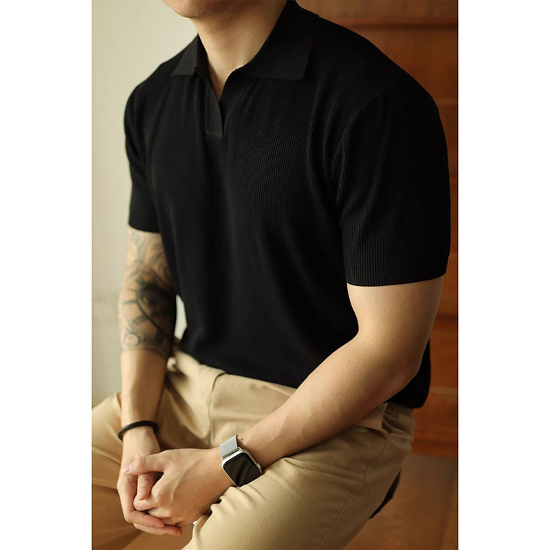 Verano nuevo suéter de punto de seda de hielo de manga corta para hombres camisa POLO de negocios delgada con cuello en V camiseta de moda comercio exterior al por mayor transfronterizo