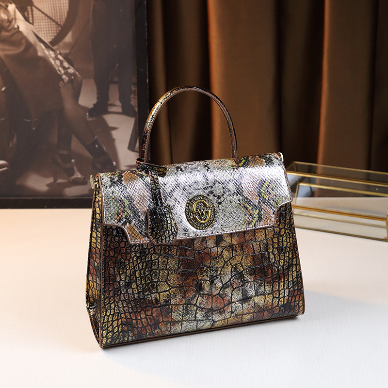 Light luxury texture handbag for women 2024 new model, atmospheric and versatile snake patterned women's bag, large_voghion.com