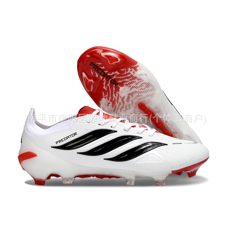 Fabricantes de Putian al por mayor nuevo Falcon 26 entrenamiento indoor y exterior zapatos de fútbol masculinos de clavos FG PREDATOR
