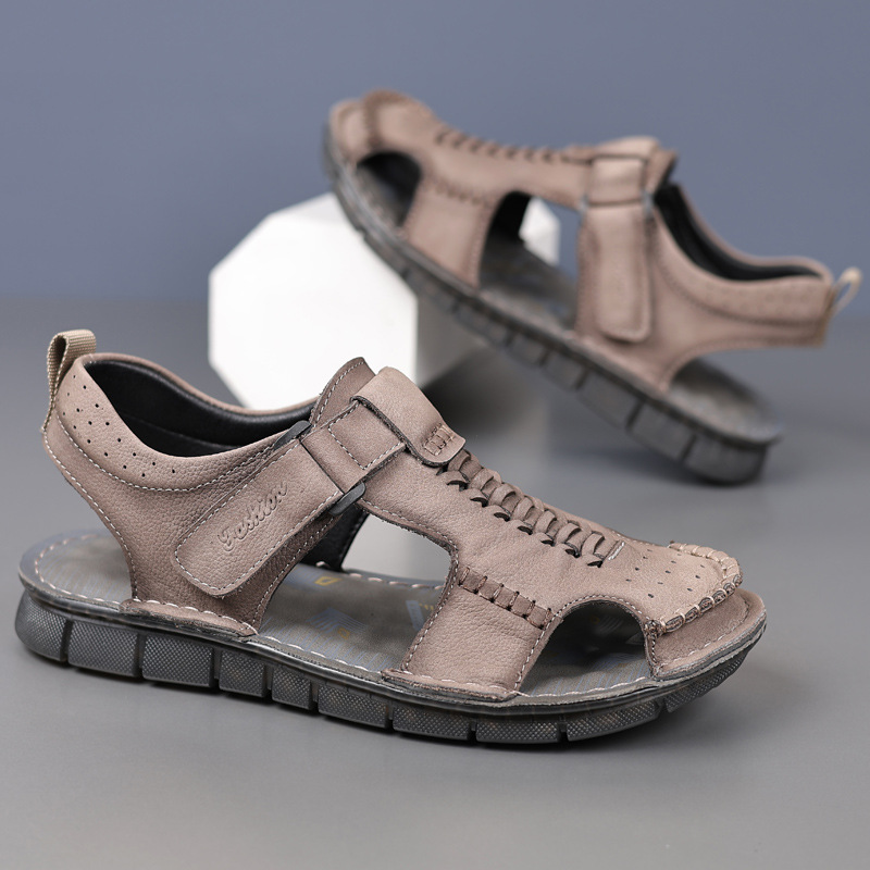 Verano cabeza de cuero de vaca para hombres sandalias de cuero exterior zapatos de playa de hombre transpirables de mediana edad zapatos de hombre suaves