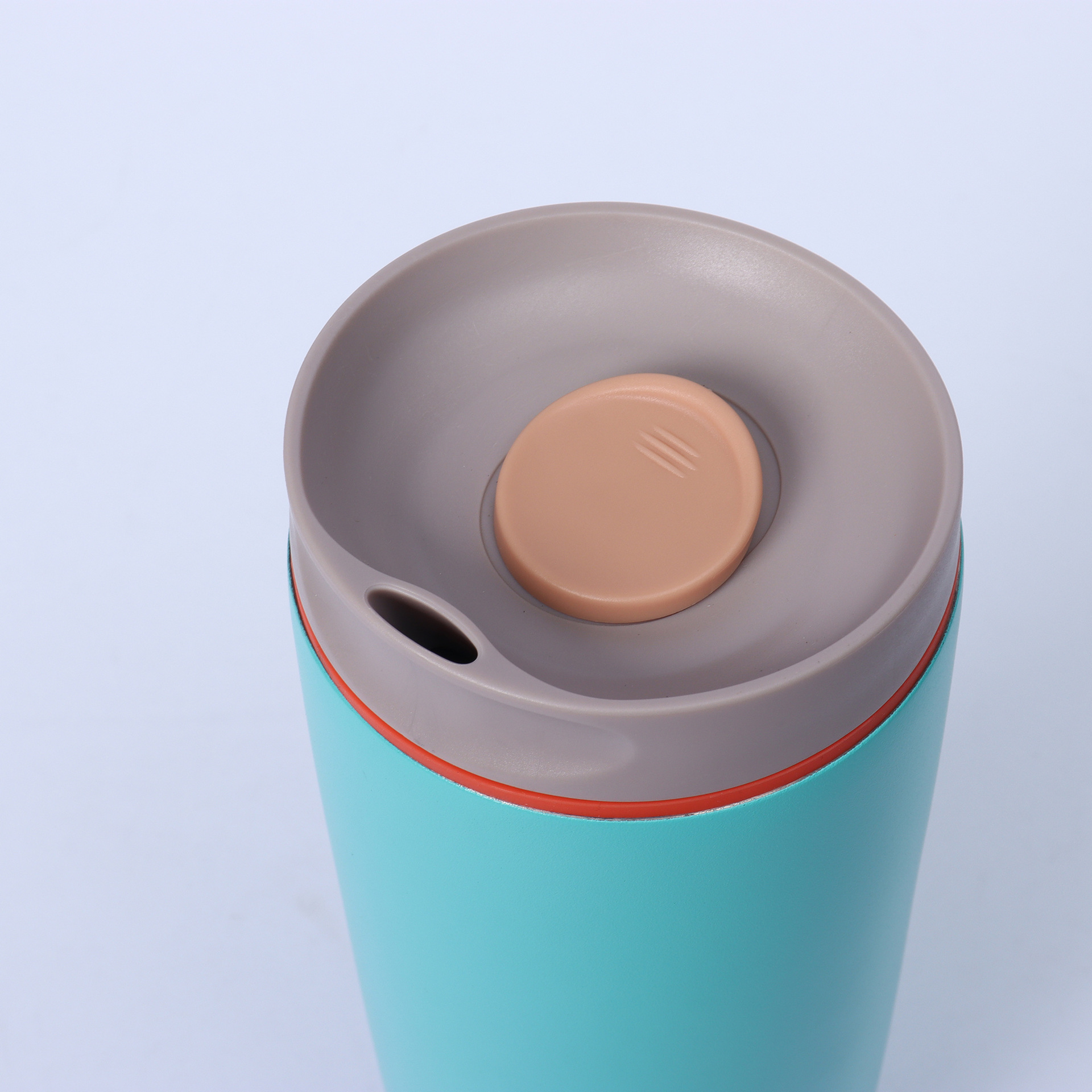 Taza de café owala personalizada con el mismo estilo Taza de vacío de acero inoxidable 304 de vacío creativo Taza de regalo de automóvil portátil simple