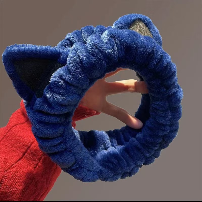 Otoño y invierno dibujos animados peluche lavar la cara cinturón de cabello máscara de mujer lavar la cara cinturón de cabello impermeable estereoscópico impermeable adornamientos de cabello al por mayor