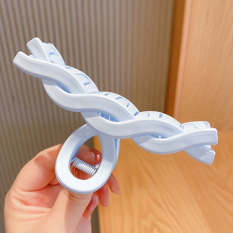 Celebridad de Internet 2021 nuevo baño lindo horquilla clip de pelo hembra espalda Cabeza horquilla clip de tocado temperamento tiburón clip