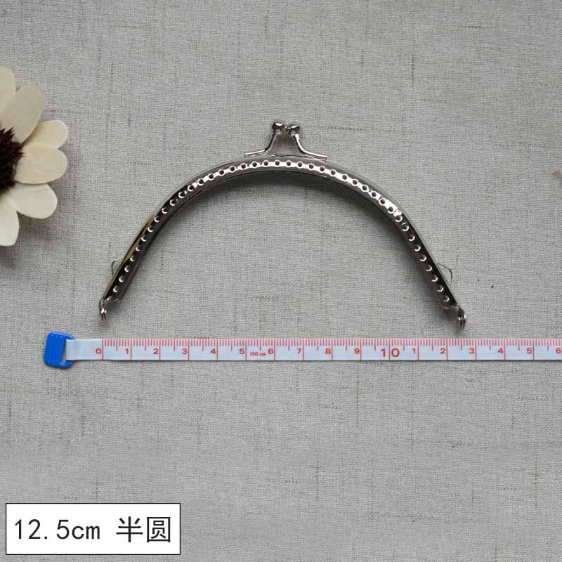 Material de oro de boca, tela, accesorios de bricolaje hechos a mano, material de accesorios de equipaje de oro de boca cuadrada en relieve de cobre retro
