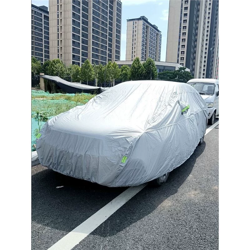 Антенсивный универсал крышка, неповрежденная лака, морозный дождь и снег