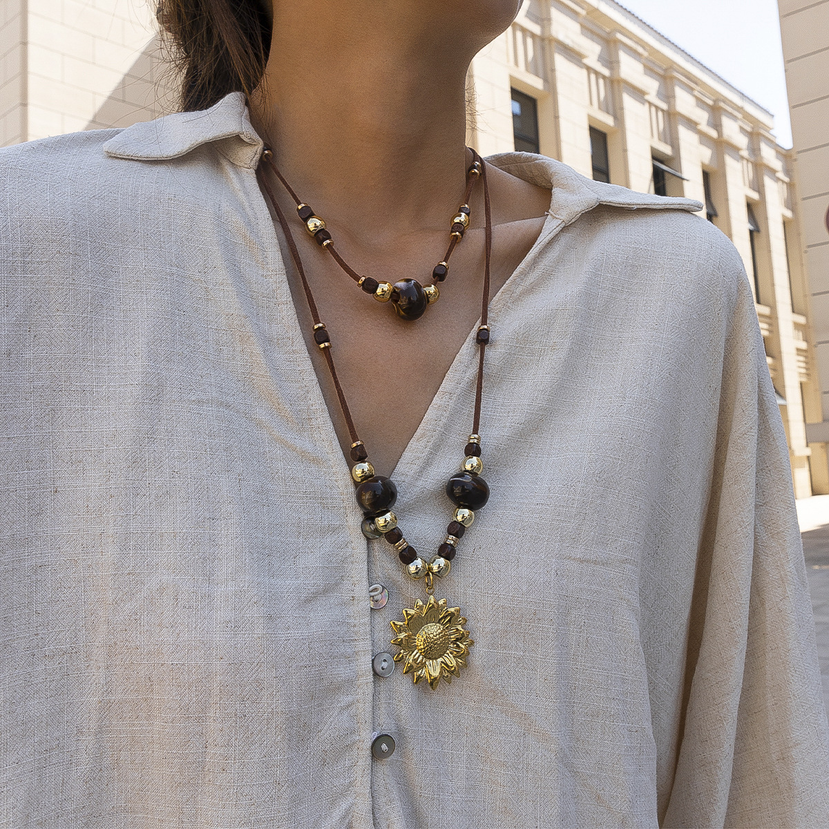 Alta Europa y los Estados Unidos acrílico acero inoxidable otoño invierno largo collar de mujeres lujo ligero versátil no desvanecerse venta caliente transfronteriza image 4