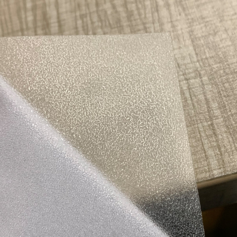 Película de piso gruesa antiincrustante PVC gruesa película de marco frío impermeable antideslizante gruesa adhesiva de piso gruesa película de marco frío resistente al rasguño