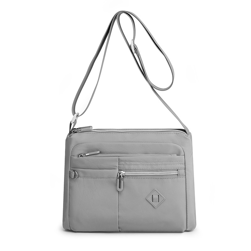 Bolso de mujer 2023 nuevo bolso de hombro impermeable de tela Oxford bolsa de mensajero de tela de nylon bolsa de viaje de mujer de mediana edad