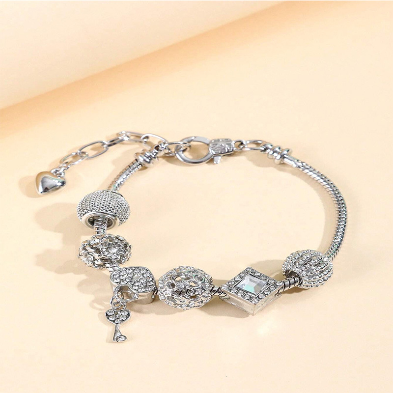 Panjia pulsera Dora DIY cuentas transfronterizas explosión ajustable accesorios de aleación llave de corazón pulsera de diamante de cobre