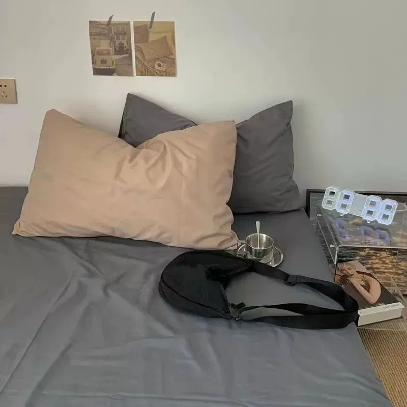 Свежая и мягкая наволочка с сердцевиной, для одного человека, съемная, моющаяся, устойчивая к пятнам, простой стиль, модель интернет-знаменитости, оптовая продажа производителя, трансграничная торговля.