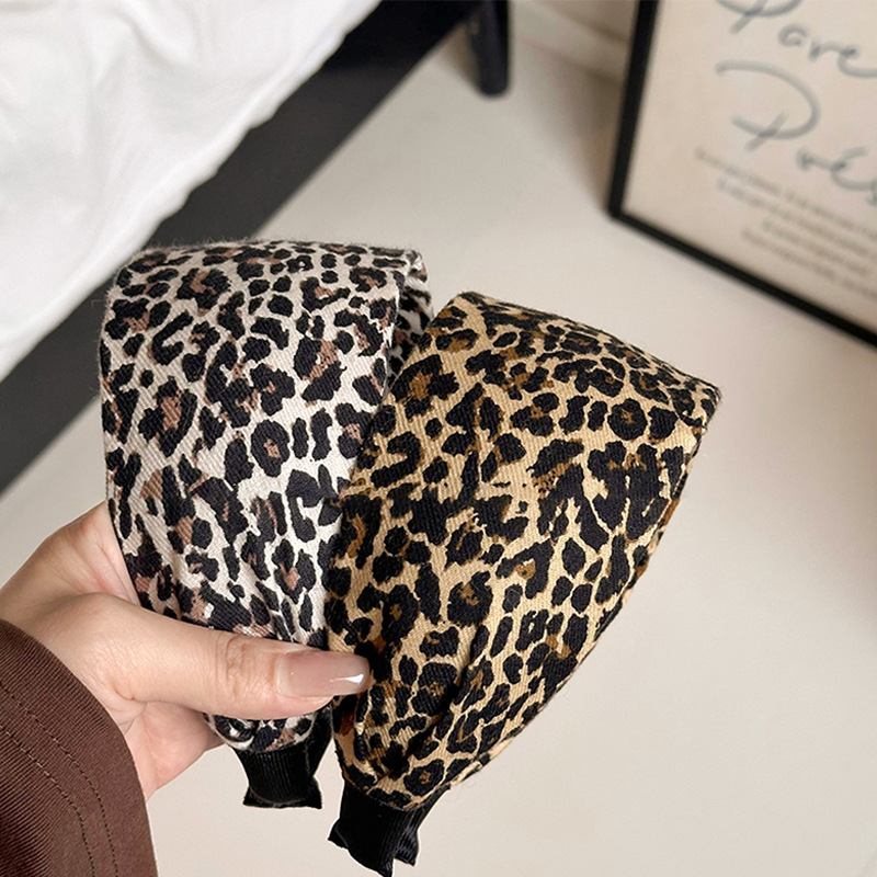 Luipaardprint brede gezichtsboog hoofdband dames retro hoge schedel top hoofdband high sense mode haaraccessoires_voghion.com