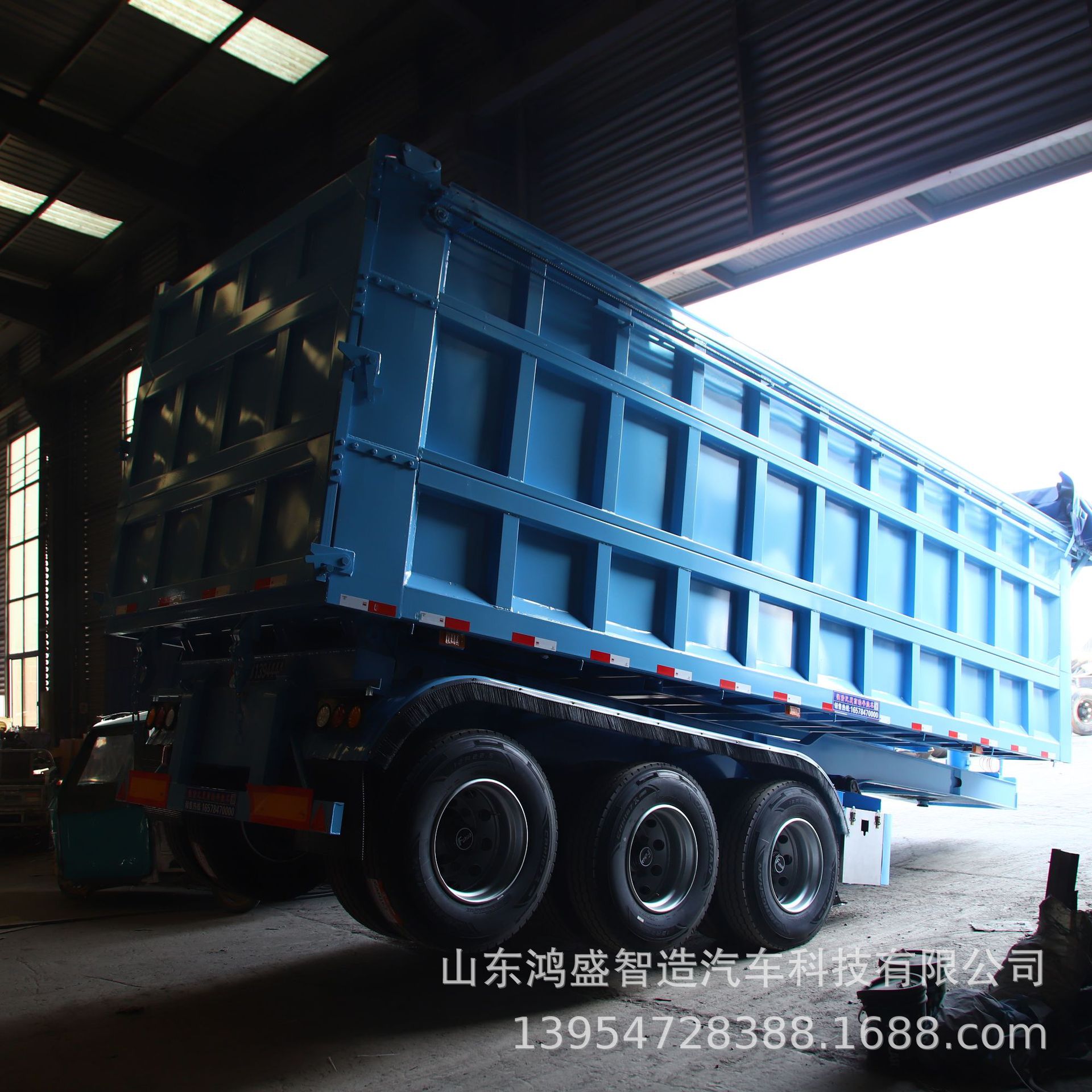 Rollover Dump Semi-Trailer with Heightened Sides for Bulk Grain Transport, Semi-Trailer for Sand and Gravel Materials, Deposit Required
