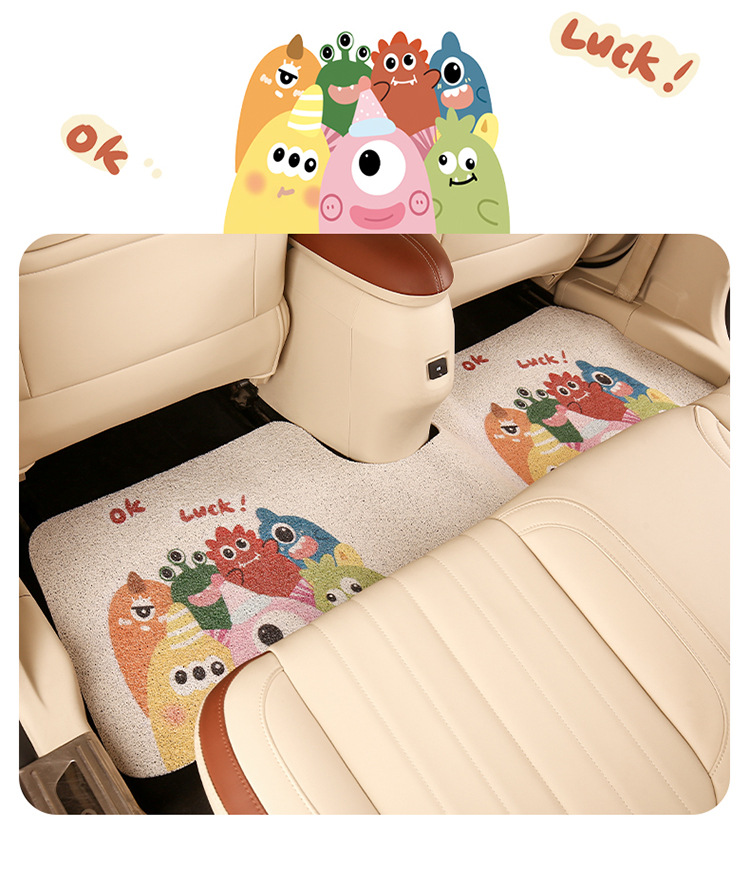 Cartoon silk circle car mat cartoon cute car mat floor mat non-slip goddess car anti-dirty foot mat universal single piece