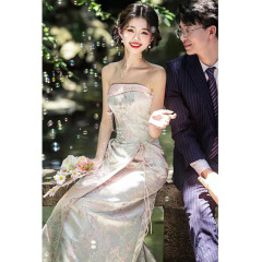 新中式晨袍女2025新款抹胸新娘订婚礼服裙高端轻奢小众旗袍敬酒服
