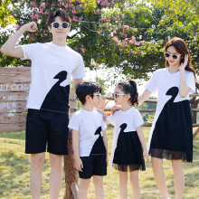 亲子装一家三口2023新款夏季韩版親子裝T恤母女连衣裙套装全家装