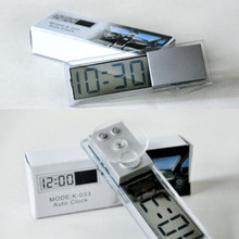 吸盘式汽车温度计电子钟吸盘车用电子表汽车计时器电子钟车载迷