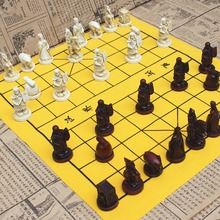 仿古中国象棋大号棋子PU皮革棋盘西安兵马俑棋子人物造型亲子礼品
