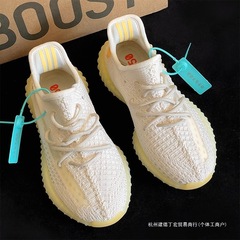 贅沢なココナッツ靴350の小さいデイジーの男の靴の夏の新型の莆田の正規品のカップルのタイプのレジャーの靴OG YEEZY