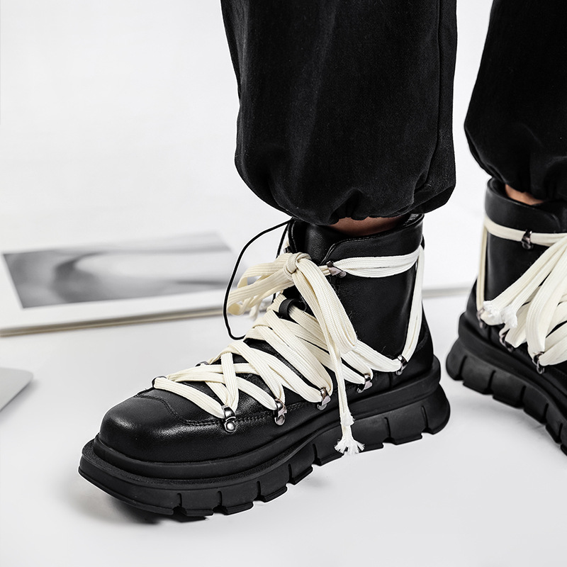 Instagram Martin High British Style Vera pelle Suola spessa Parte superiore nera Cinturino rialzato Autunno Piccolo supporto da uomo_voghion.com