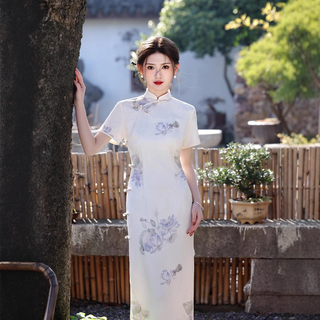Elite cheongsam
