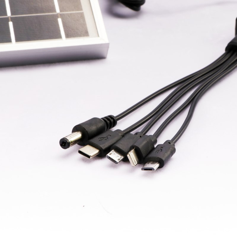 30W太阳能充电器户外便携式数码手机华为苹果15W5V2a充电器源头厂