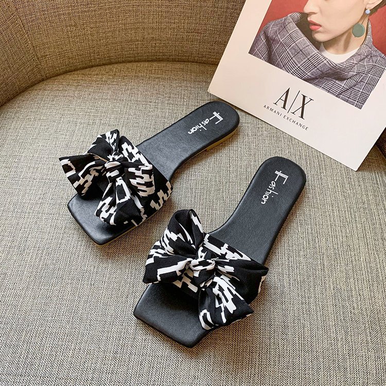 Large size flat bottom to wear externally. 2024 summer new floral bow shaped slippers for women_voghion.com