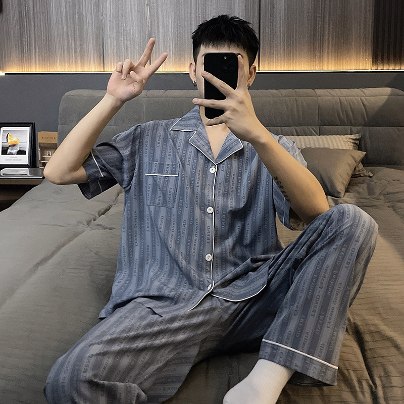 Pijamas de verano de alta calidad para hombres primavera y otoño tres piezas delgada seda de hielo de manga corta ropa para el hogar de seda juvenil