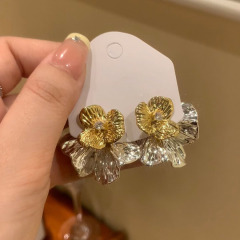 简约银针锆石花朵褶皱耳环时尚百搭耳钉个性冷淡风夸张耳饰高级感